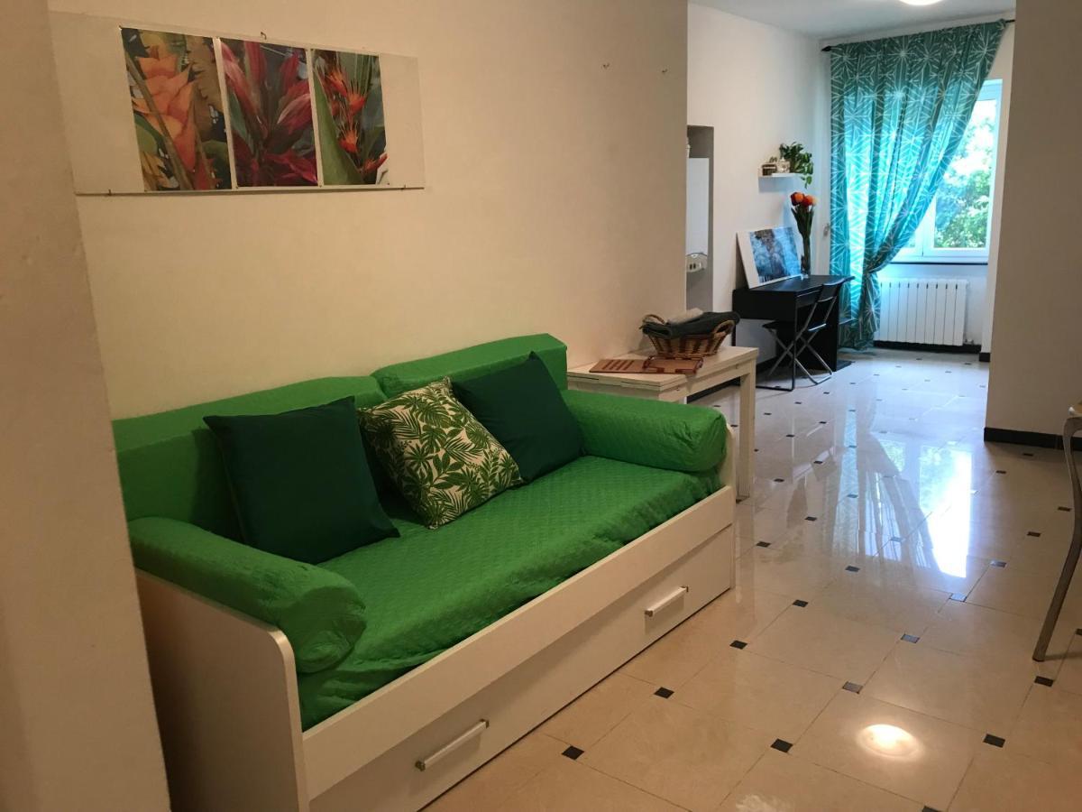 Apartamento Chez Christine La Petite Cogoleto Exterior foto